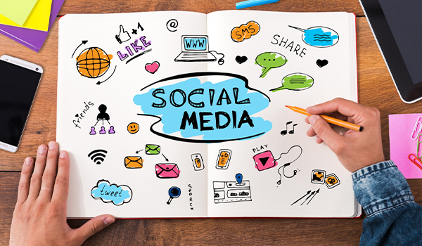 community_manager_social_media